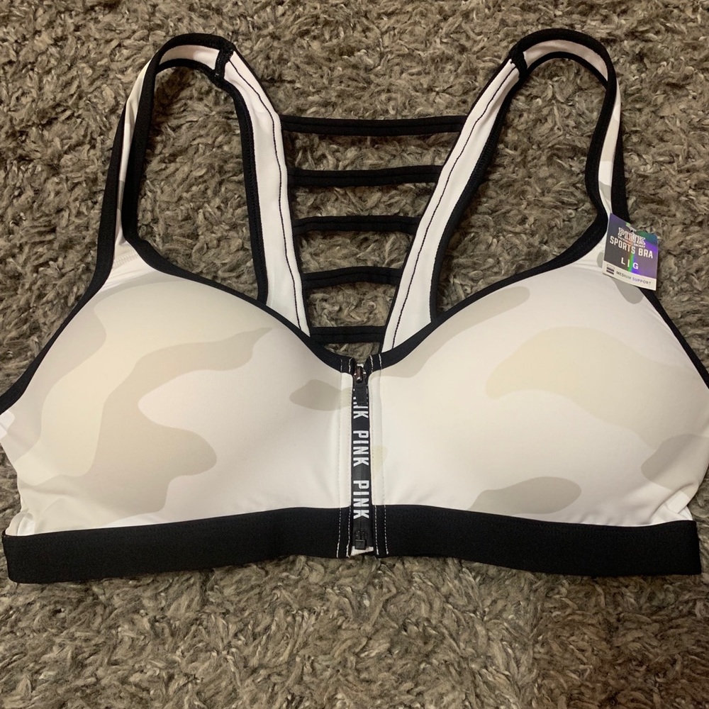 Sports bra